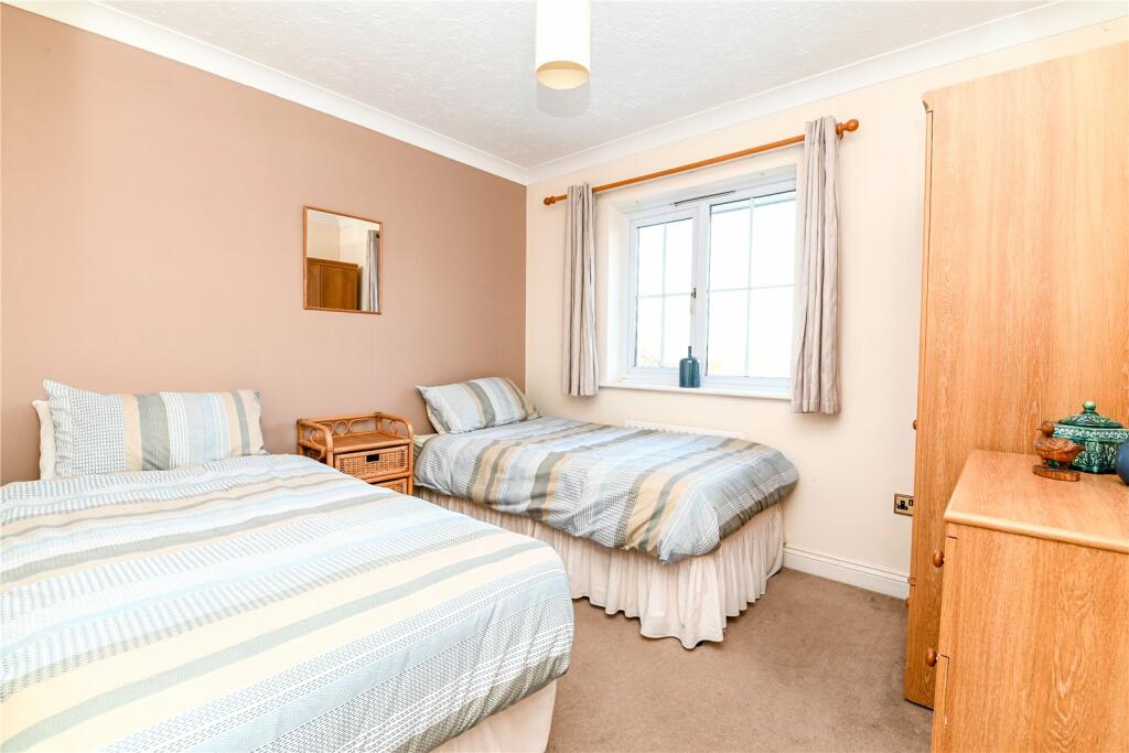 Additional image 10 of The Cottages, 2 Marine Drive, Barton on Sea, Hampshire, BH25