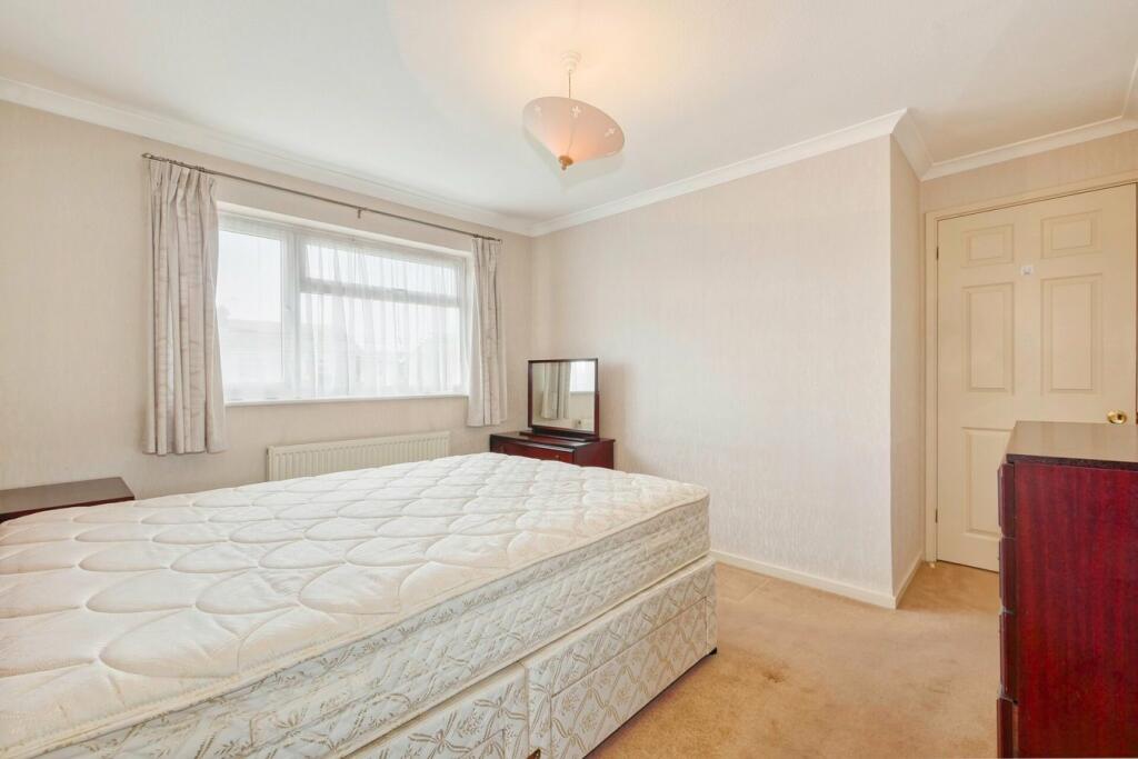 Additional image 13 of Drake Avenue, Eastbourne, BN23