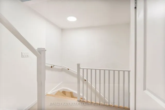 Additional image 25 of 8 Florence Wyle Lane Unit 3