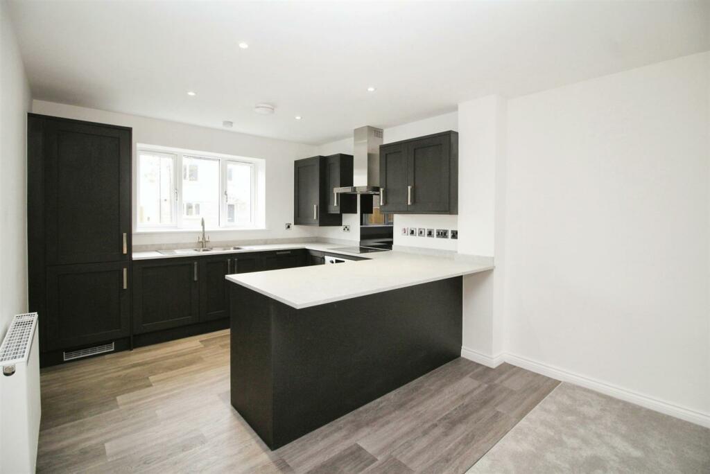 Additional image 16 of Victoria Road, Bradford, BD2 2DJ