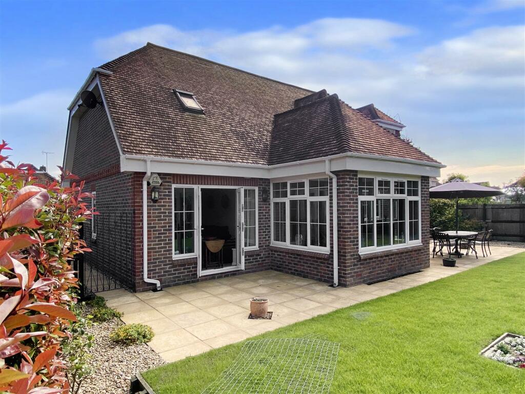 Additional image 20 of Sea Lane, East Preston