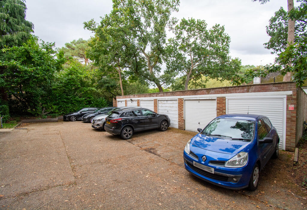 Additional image 13 of Overbury Manor, Poole, Dorset