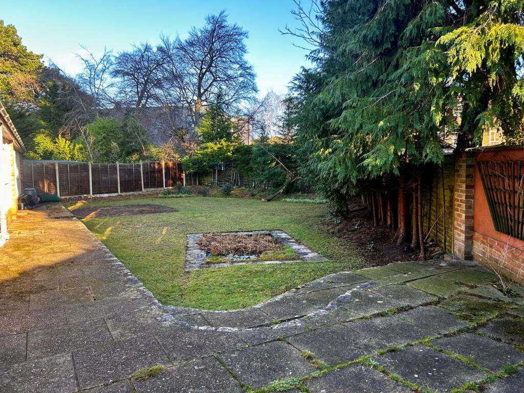 Additional image 12 of Chiltern Close, TALBOT WOODS, BH4