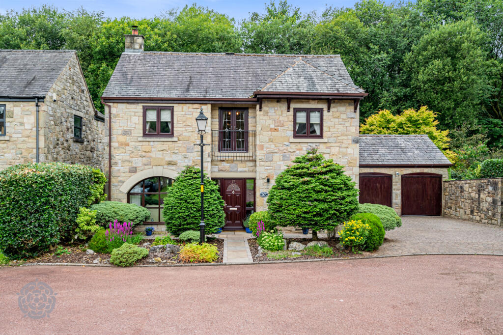 Additional image 4 of Bradshaw Hall Drive, Bradshaw, Bolton, BL2 4NY