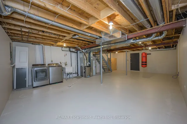 Additional image 23 of 755 Hyde Rd Unit 755