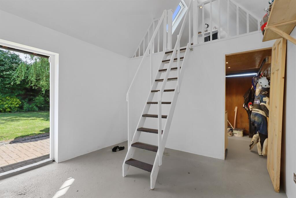 Additional image 20 of London Road, Hailsham