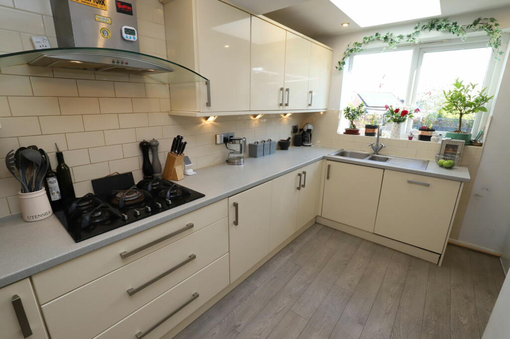 Additional image 6 of Fieldhead Avenue, Bury, BL8 2LZ