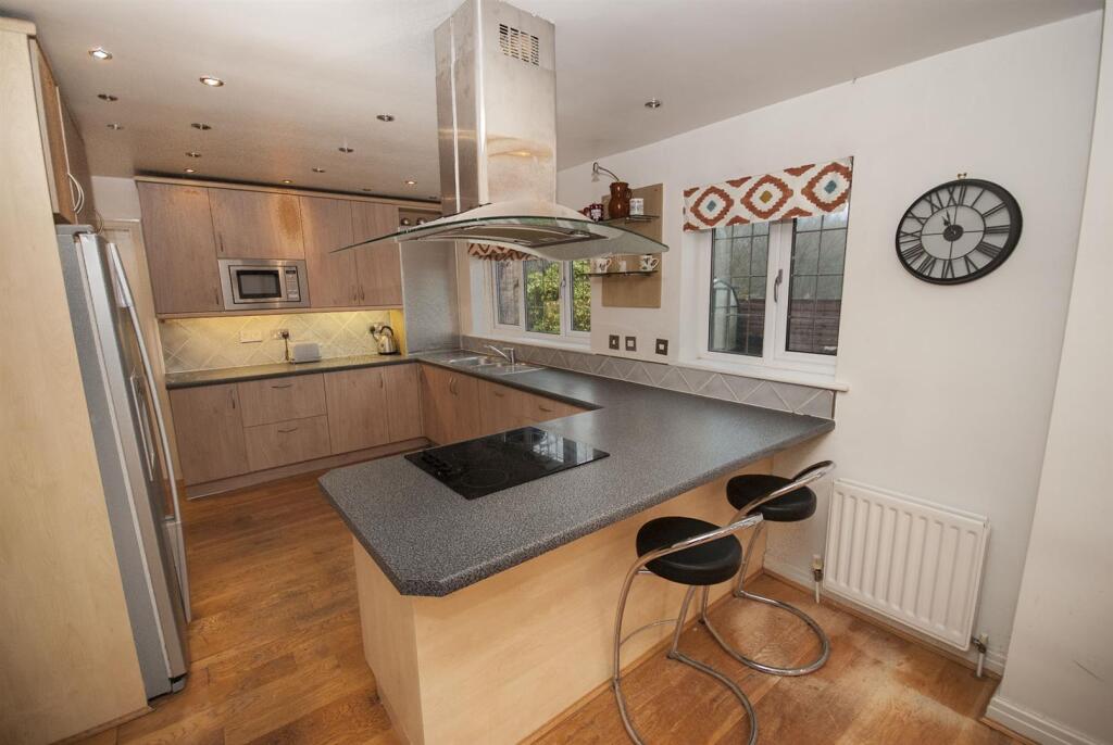 Additional image 4 of Ripon Hall Avenue, Ramsbottom, Bury