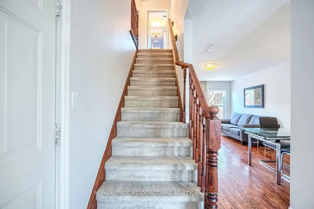 Additional image 21 of 733 Edwards Ave