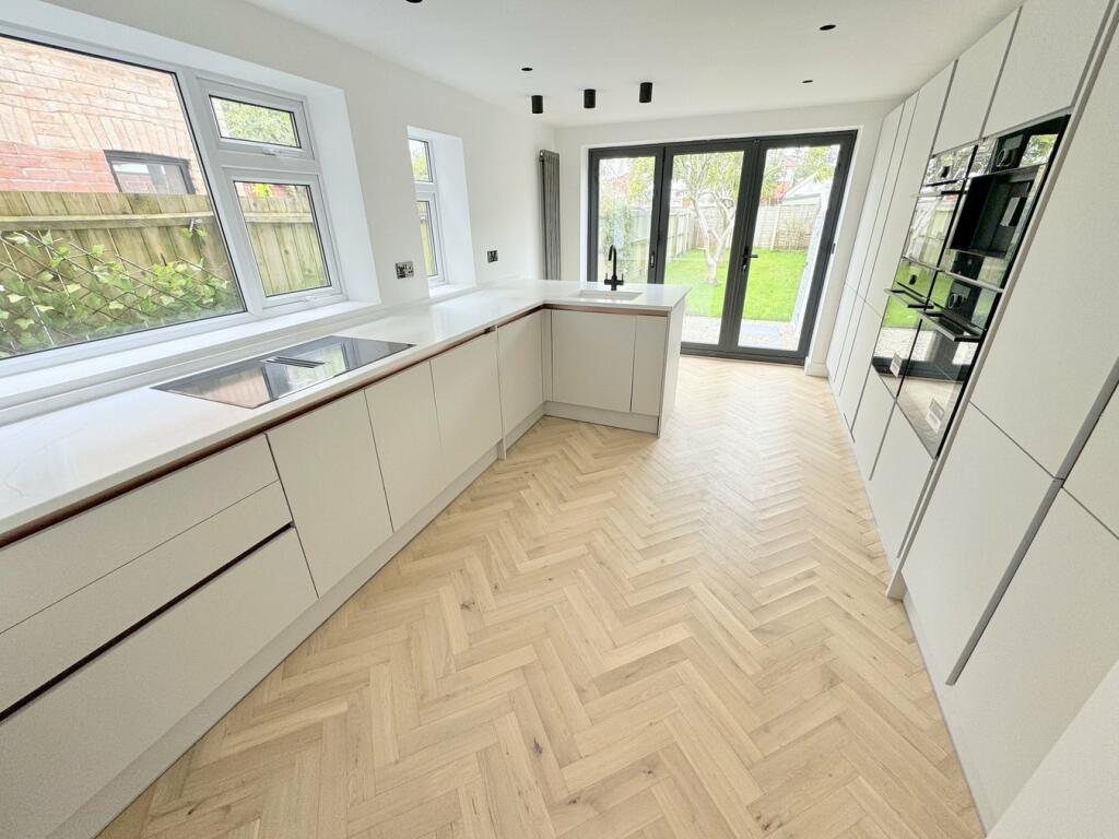 Additional image 38 of 15 Pottery Road, Whitecliff, Poole, BH14