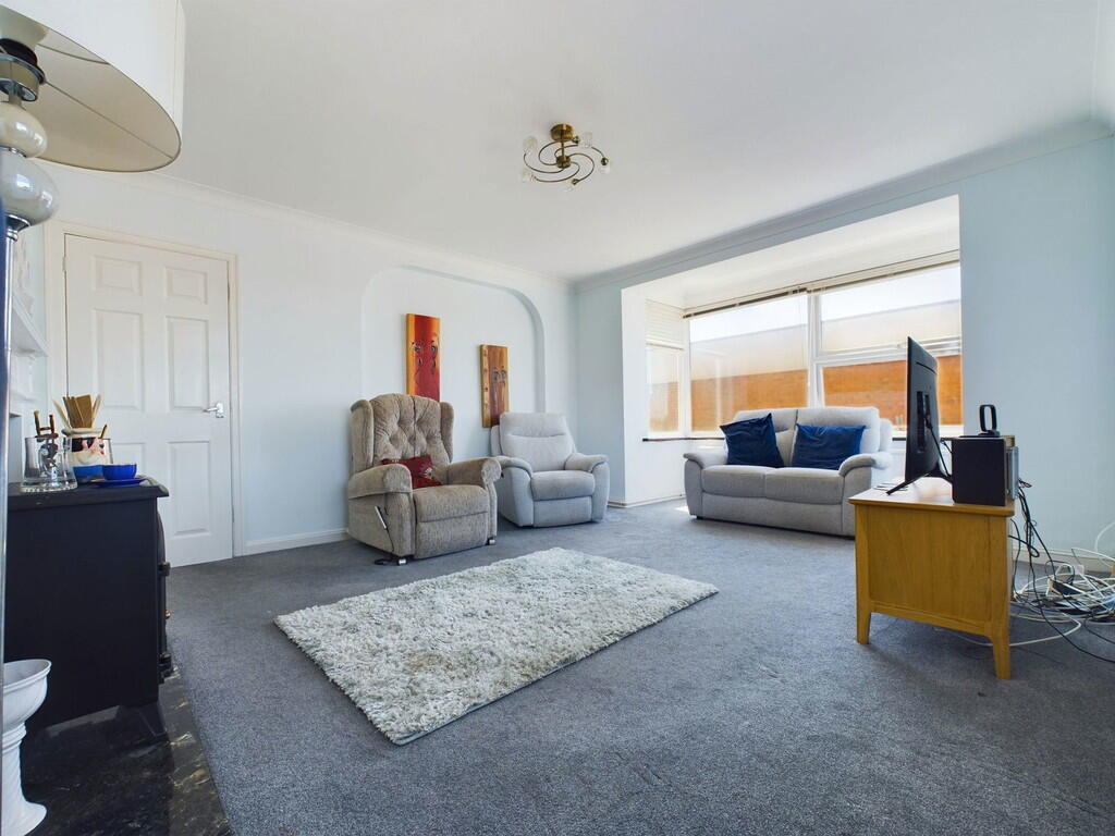 Additional image 14 of Brighton Road, Lancing, BN15 8RN