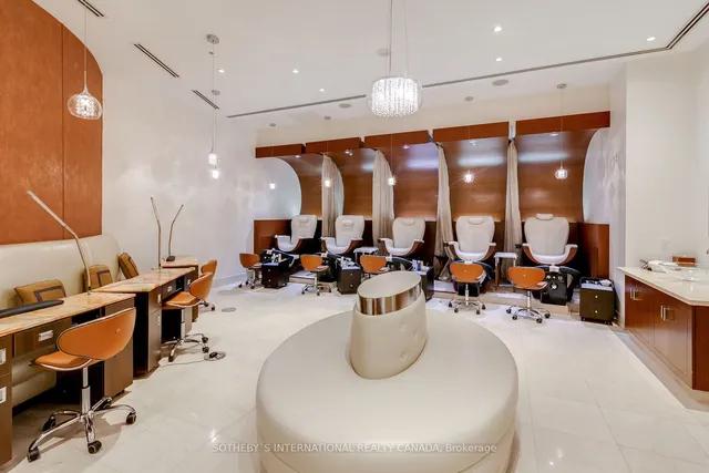 Additional image 39 of 183 Wellington St Unit 4104