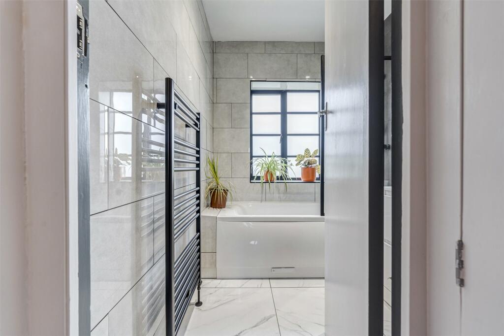 Additional image 23 of Nutley Drive, Goring-by-Sea, Worthing, West Sussex, BN12