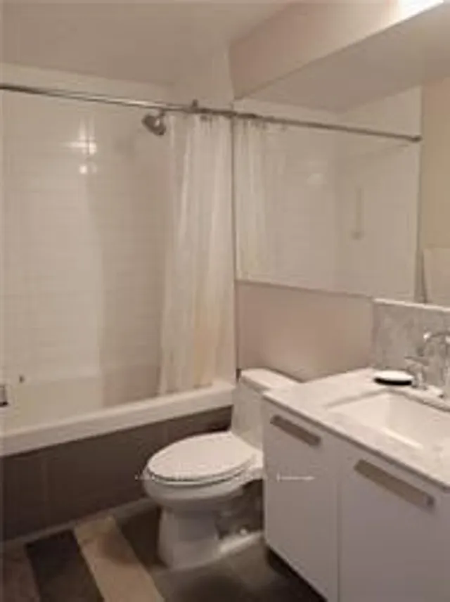 Additional image 15 of 42 Charles St Unit 1705