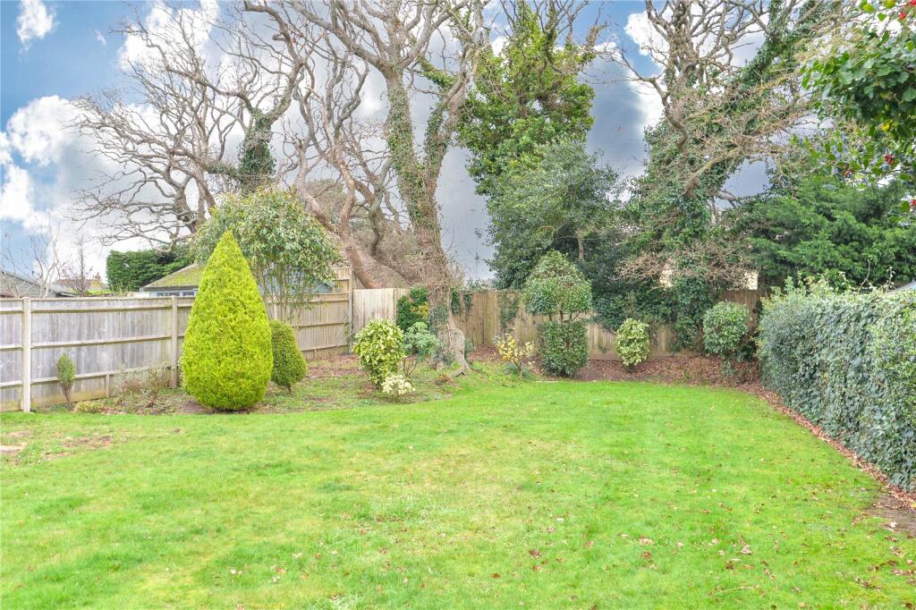 Additional image 13 of Barton Croft, Barton on Sea, New Milton, Hampshire, BH25