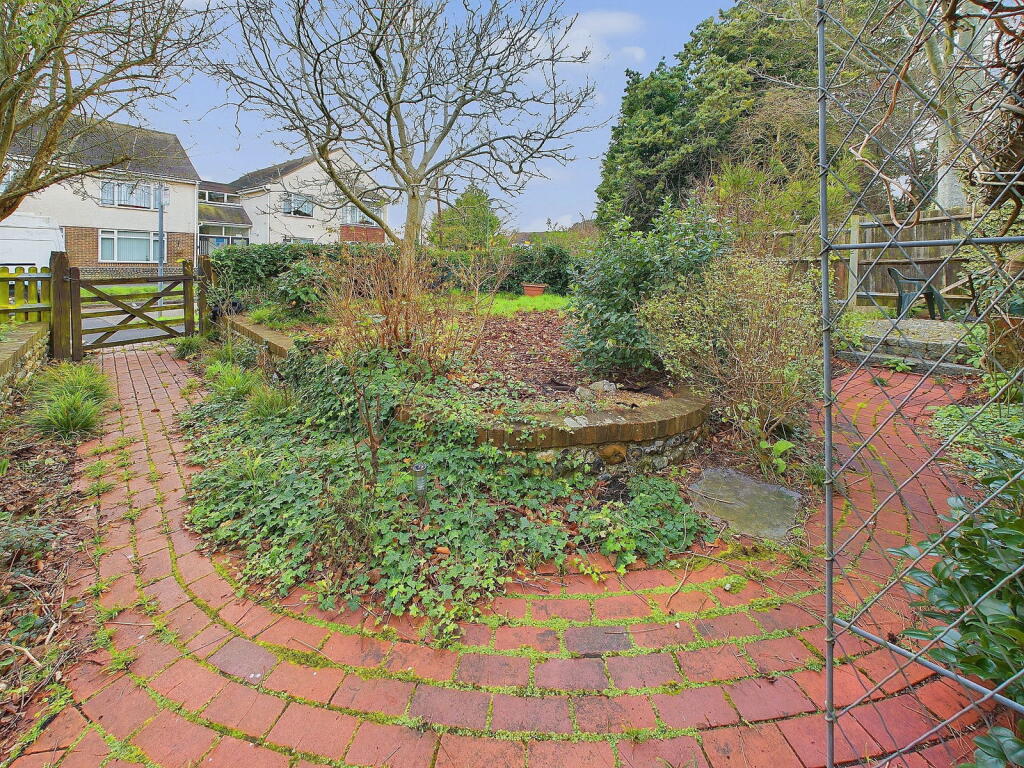 Additional image 11 of Connaught Avenue, Shoreham by Sea