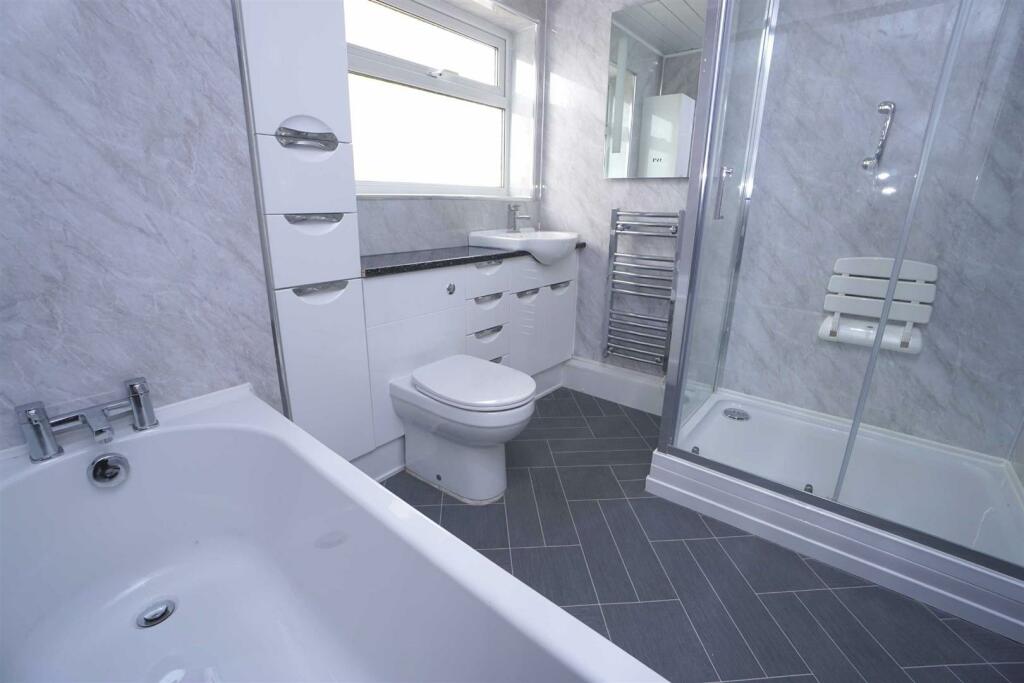 Additional image 7 of Hillside House, 4 Hill Side Chorley New Road, Bolton