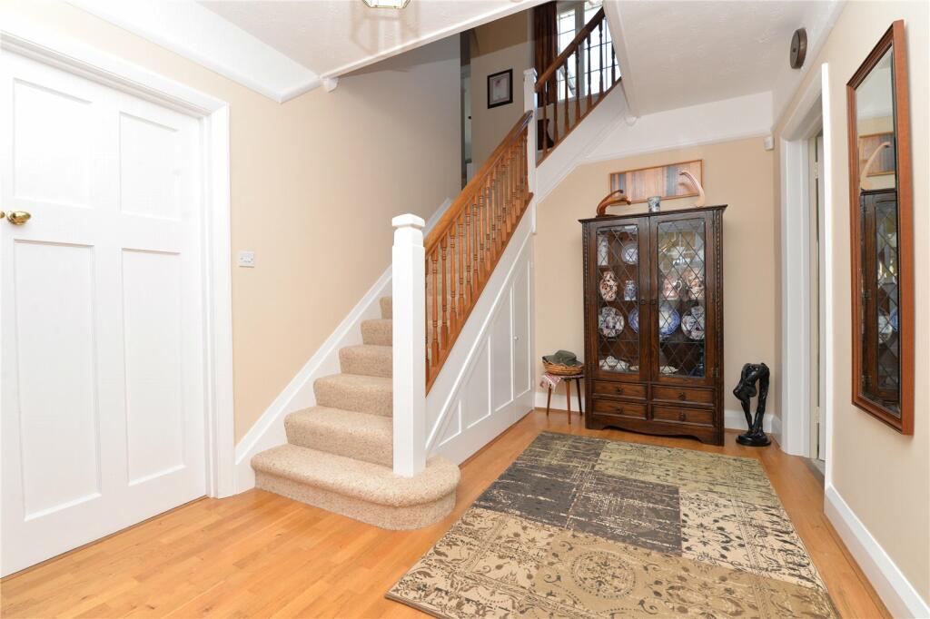 Additional image 6 of Beach Avenue, Barton on Sea, New Milton, Hampshire, BH25