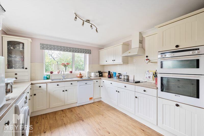 Additional image 3 of Sandhills Crescent, East Burton, BH20