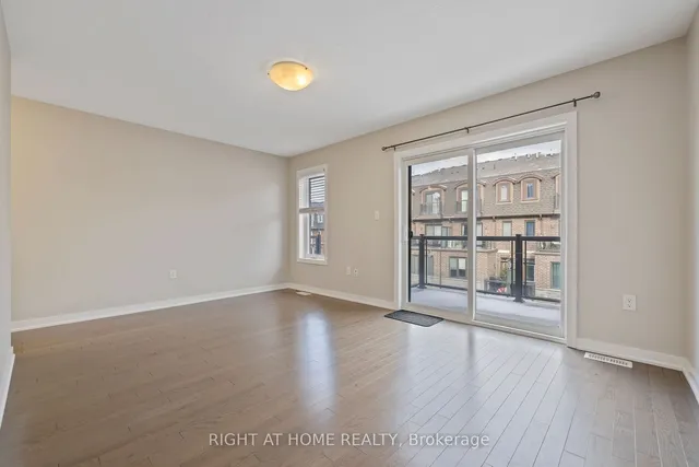 Additional image 15 of 445 Ontario St Unit 56