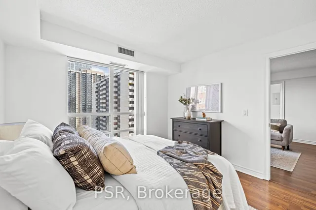 Additional image 15 of 5 Michael Power Pl Unit 1408