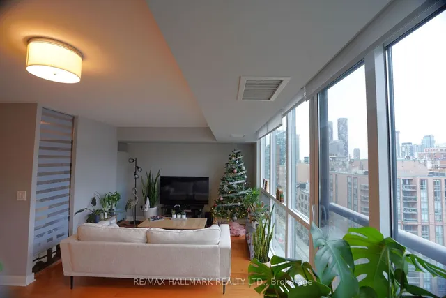 Additional image 2 of 320 Richmond St Unit 1207