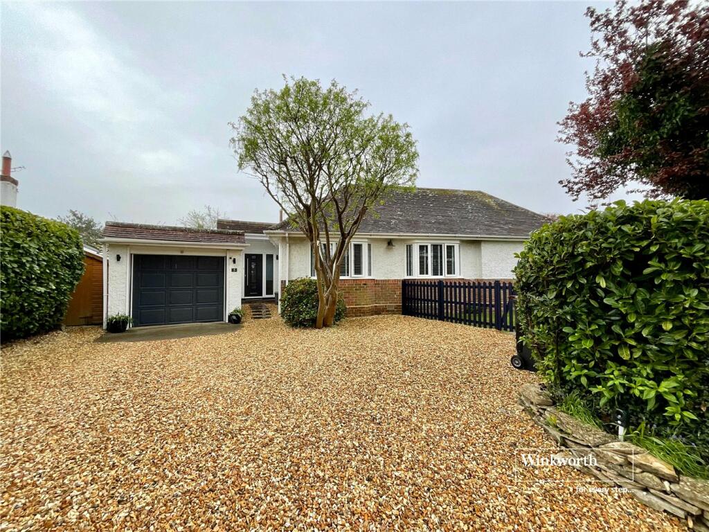 Additional image 17 of Woodland Way, Highcliffe, Dorset, BH23