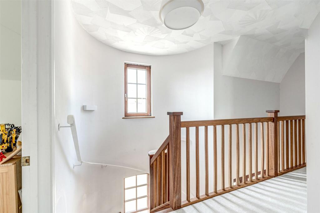 Additional image 21 of Toddington Lane, Littlehampton, West Sussex, BN17