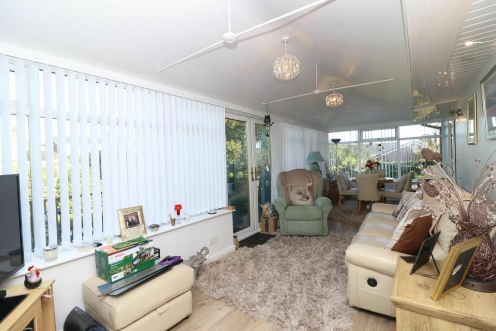 Additional image 8 of 10 Adlington Close, Lowercroft, Bury BL8 2HS