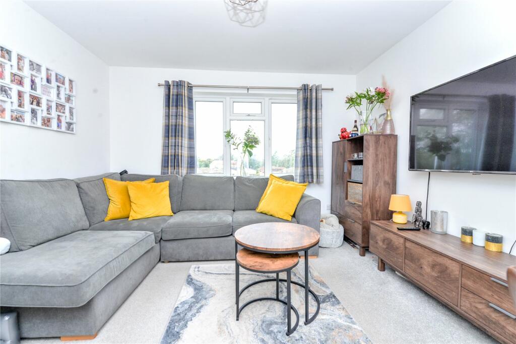 Additional image 8 of Bramshaw Way, Barton On Sea, New Milton, Hampshire, BH25