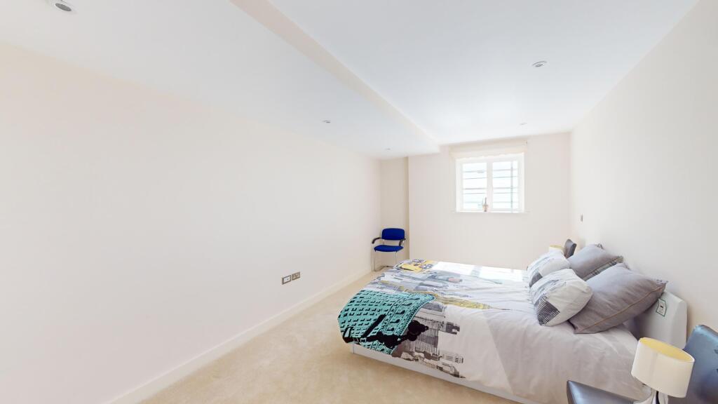 Additional image 9 of Western Road, City Centre, Brighton, BN1