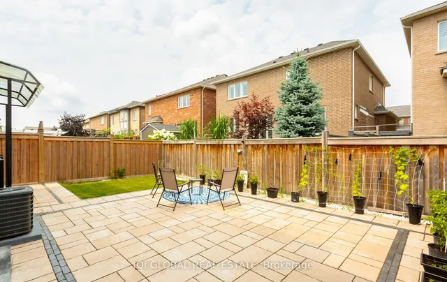 Additional image 38 of 377 Etheridge Ave