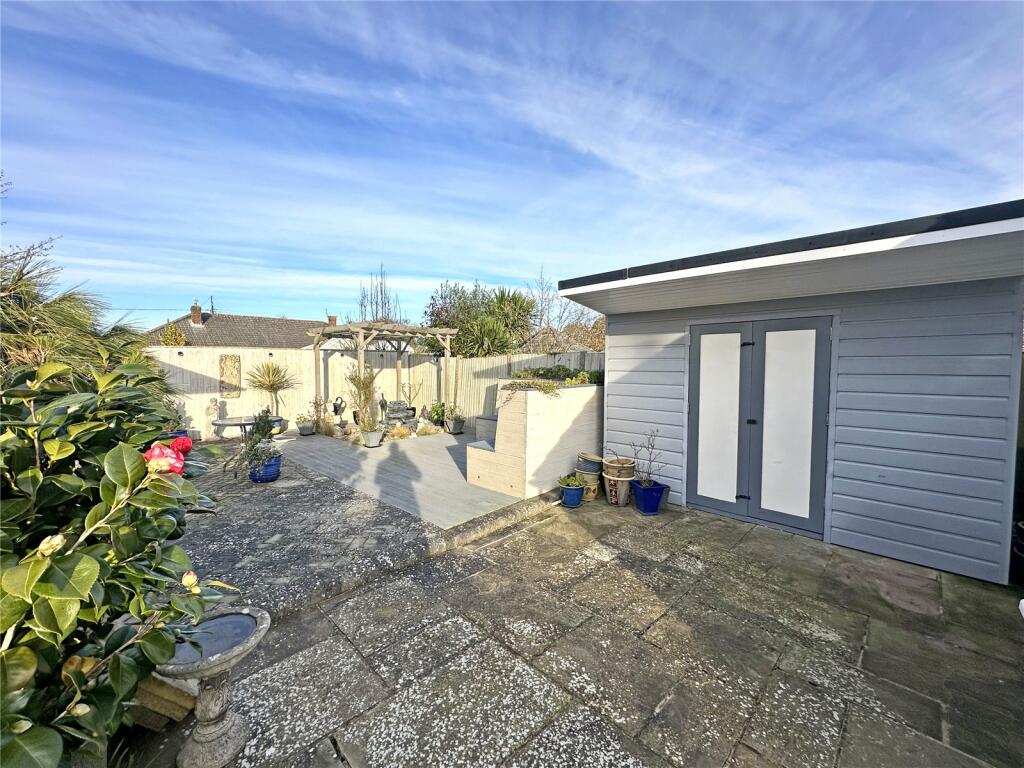 Additional image 21 of Beechwood Avenue, New Milton, Hampshire, BH25