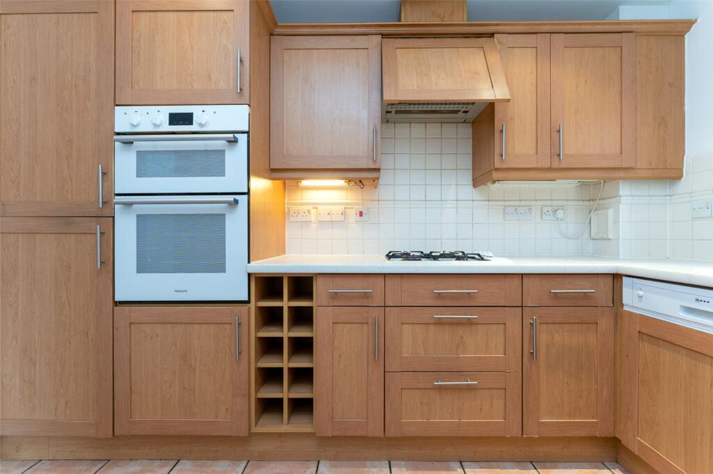 Additional image 4 of Parham House, Chatsworth Square, Hove, East Sussex, BN3