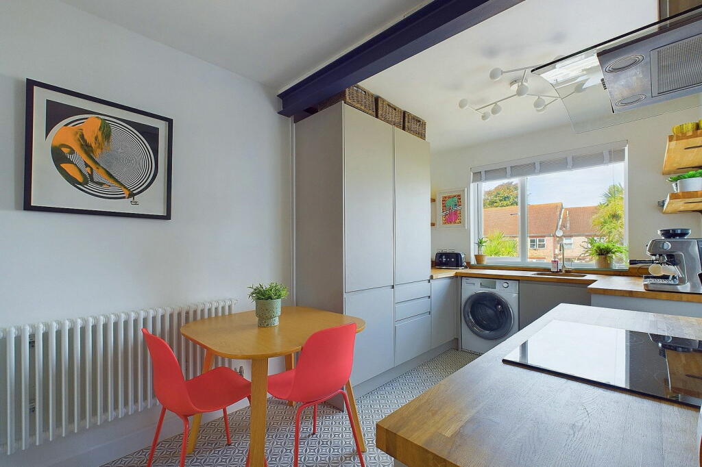 Additional image 5 of Centrecourt Road, Worthing, BN14 7AG