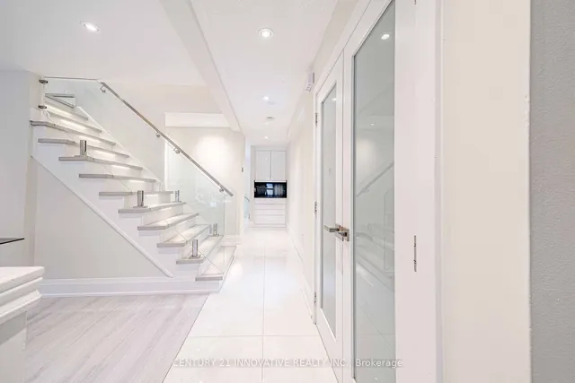 Additional image 34 of 2605 Devonsley Cres
