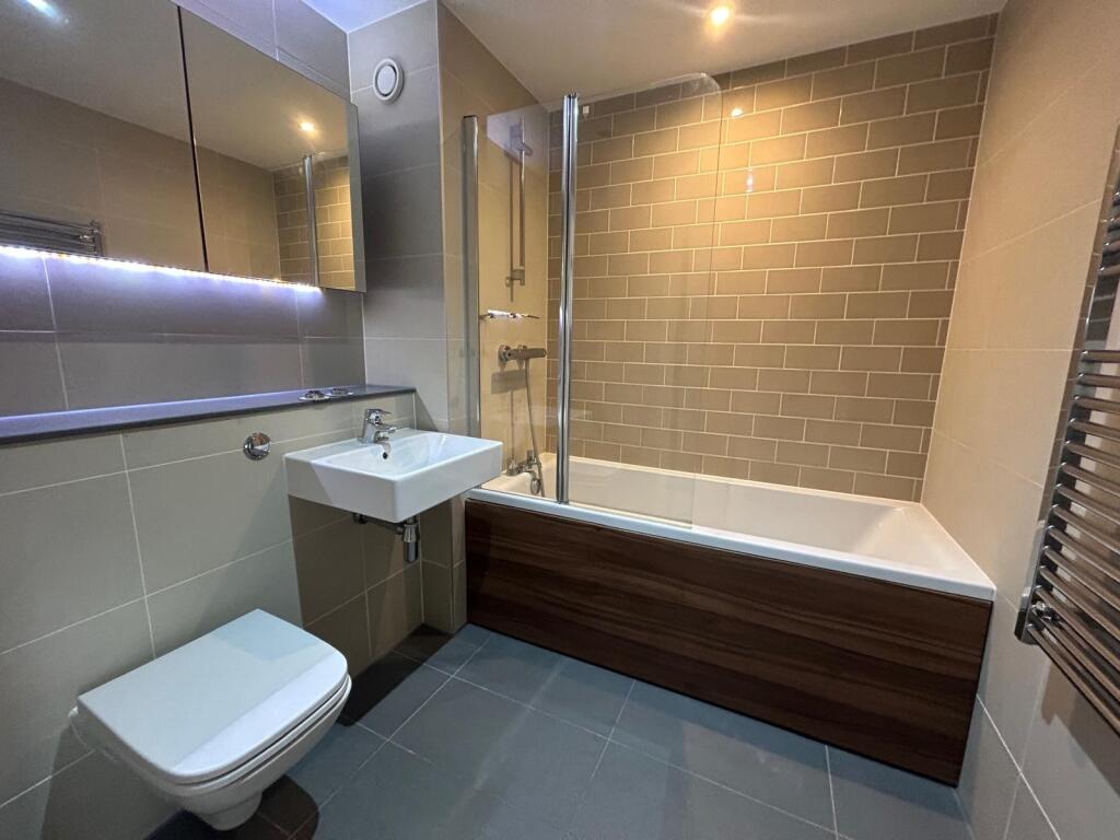 Additional image 6 of The Helm, Holdenhurst Road