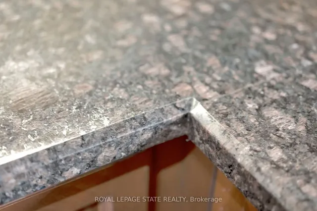 Additional image 13 of 4000 Creekside Dr Unit 203