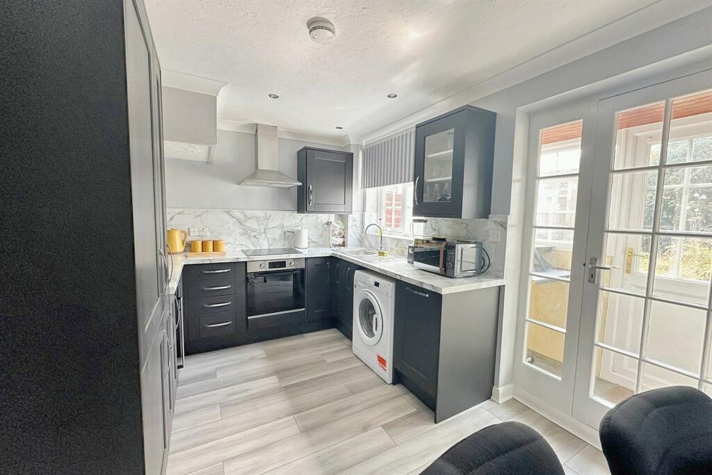 Additional image 12 of Verwood