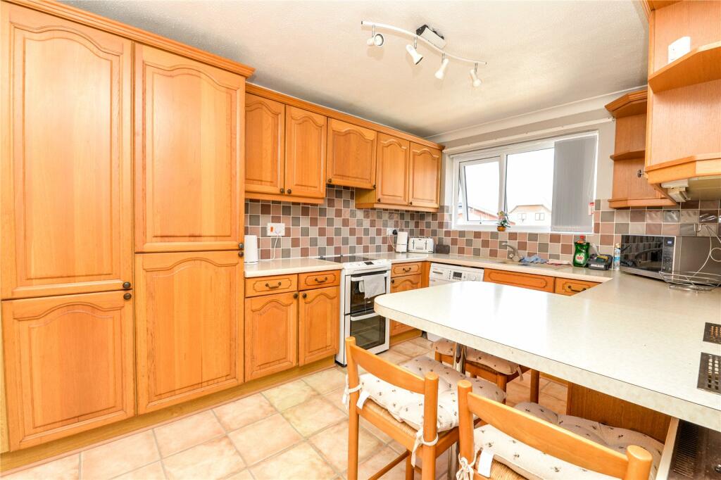 Additional image 7 of Westminster Court, Marine Drive, Barton on Sea, Hampshire, BH25