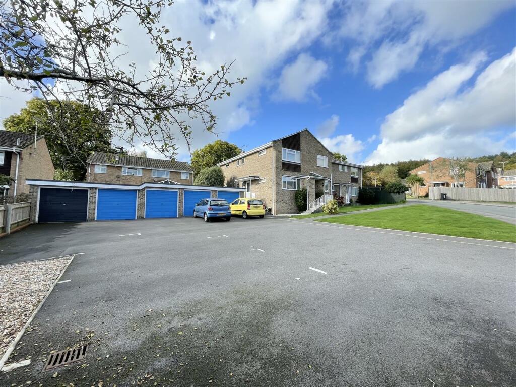 Additional image 9 of Stirrup Close, Wimborne