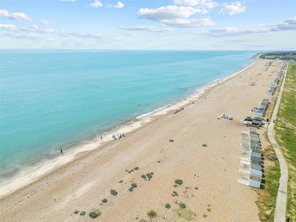 Additional image 17 of Marine Crescent, Goring-by-Sea, Worthing, West Sussex, BN12