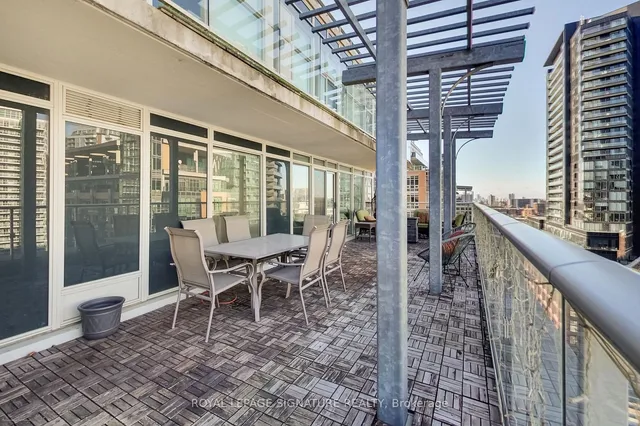 Additional image 36 of 75 East Liberty St Unit 1616