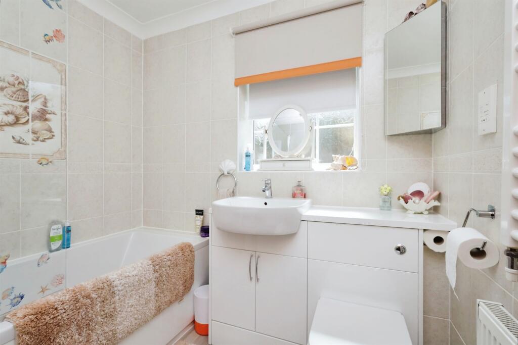 Additional image 14 of Lucinda Way, Seaford