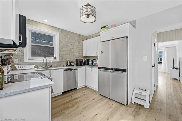 Additional image 9 of 237 East 19th St