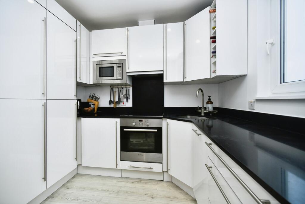 Additional image 21 of Buckingham Road, Brighton, BN1