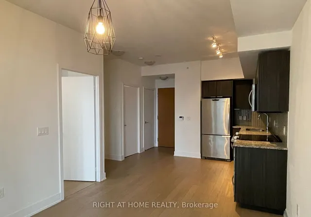 Additional image 3 of 30 Shore Breeze Dr Unit 14