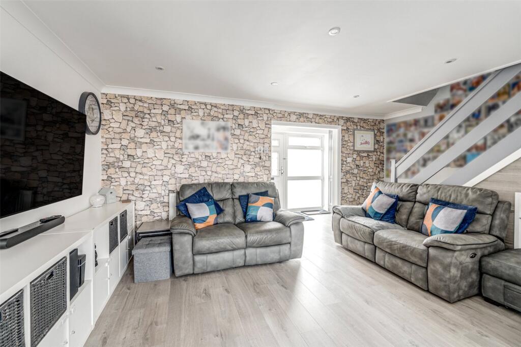 Additional image 12 of Willow Crescent, Worthing, West Sussex, BN13