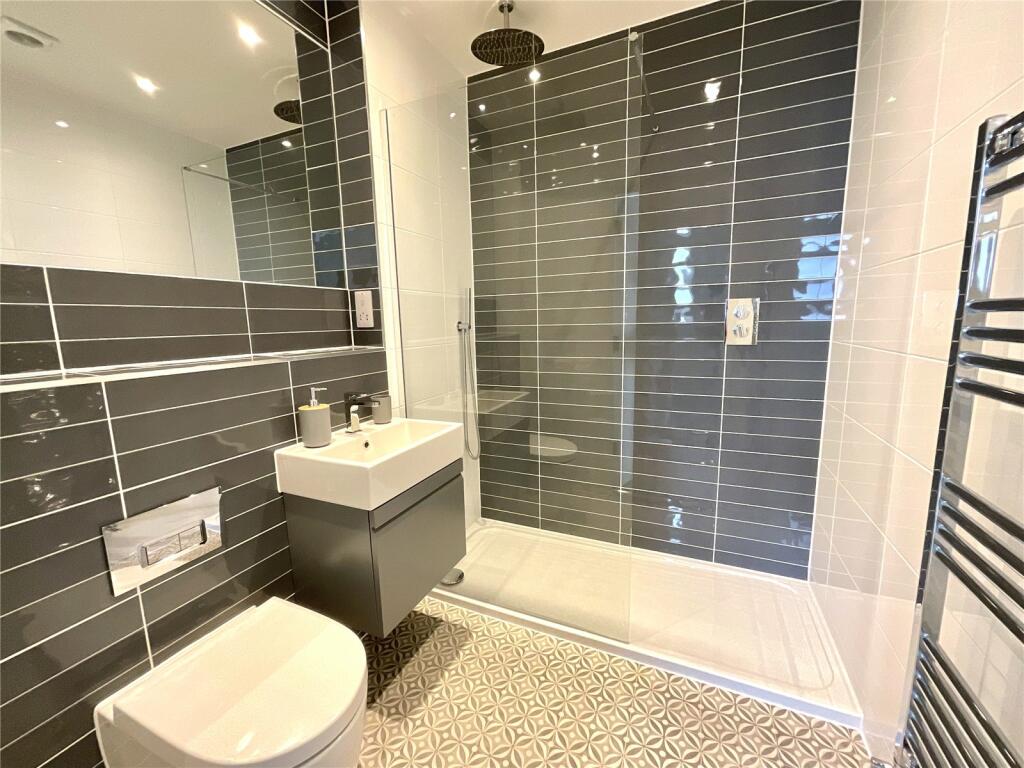 Additional image 12 of Bure Brook Mews, Highcliffe On Sea, Christchurch, Dorset, BH23