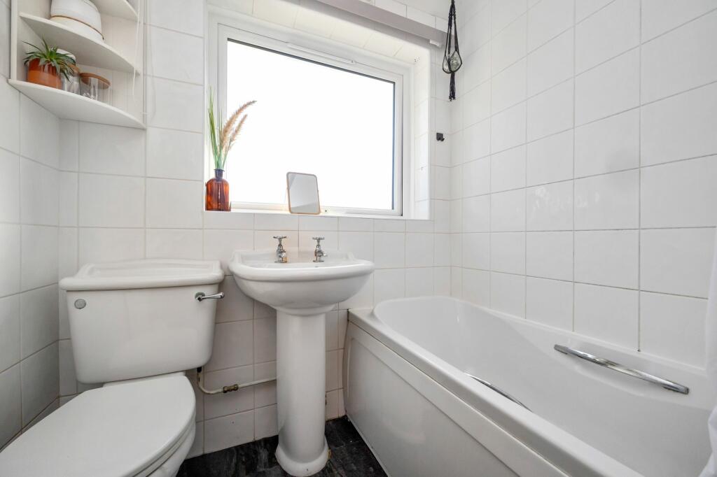 Additional image 9 of Priors Close, Upper Beeding, BN44